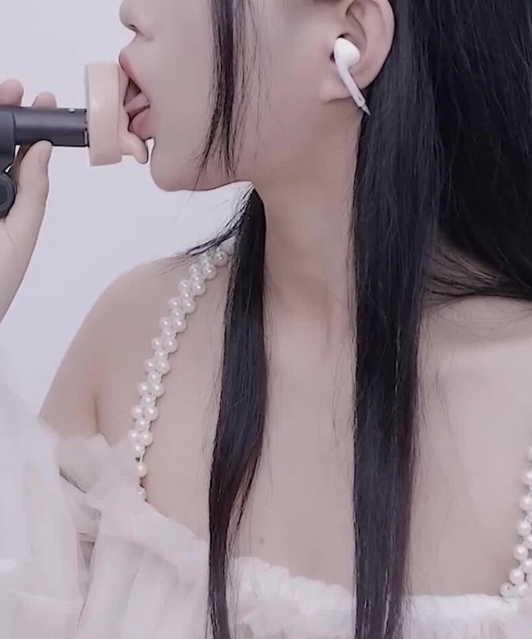 晓美 会员ASMR福利舔耳服务3v